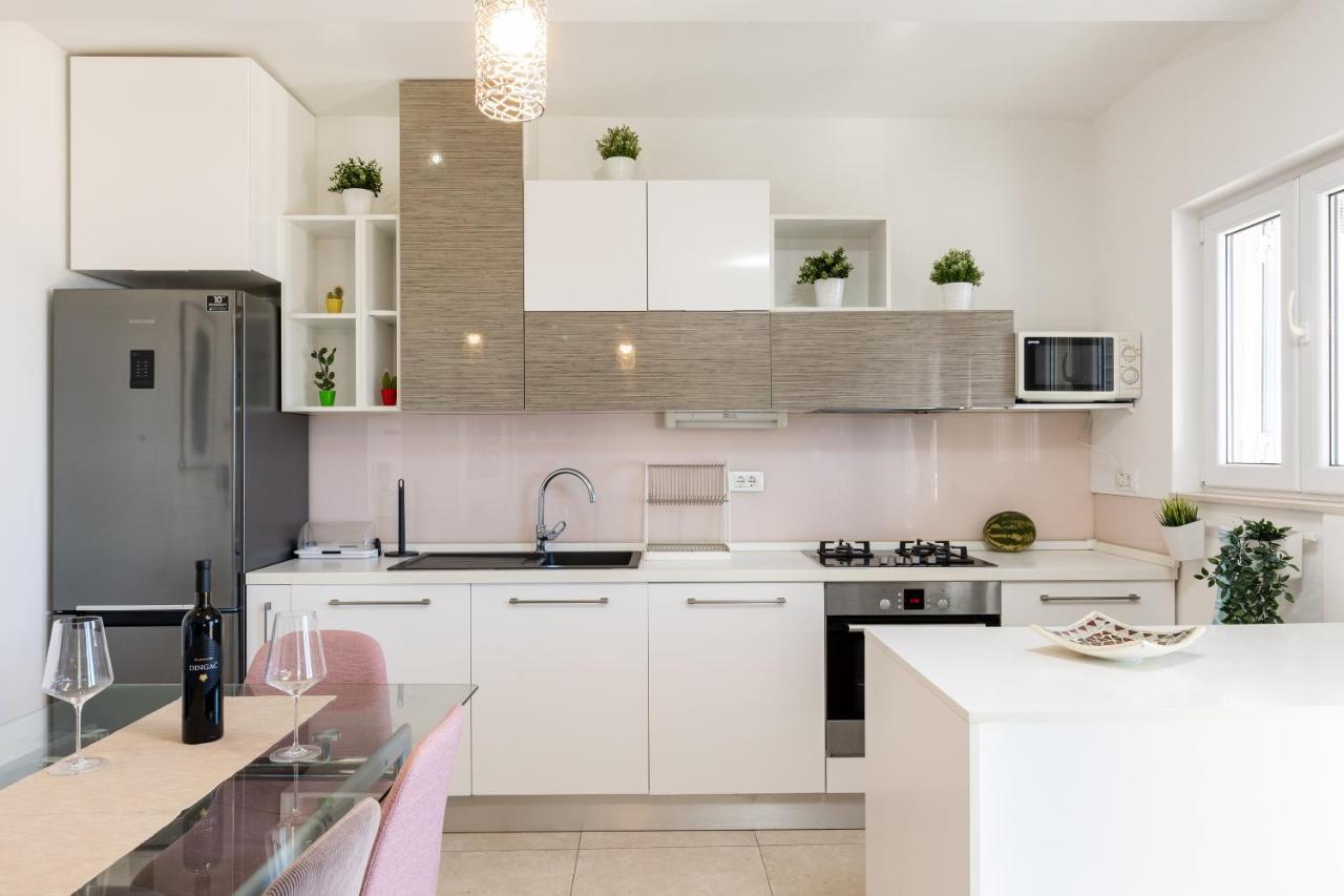 דירות דוברובניק O'Lord - Luxury Sea View Apt Near Old Town מראה חיצוני תמונה