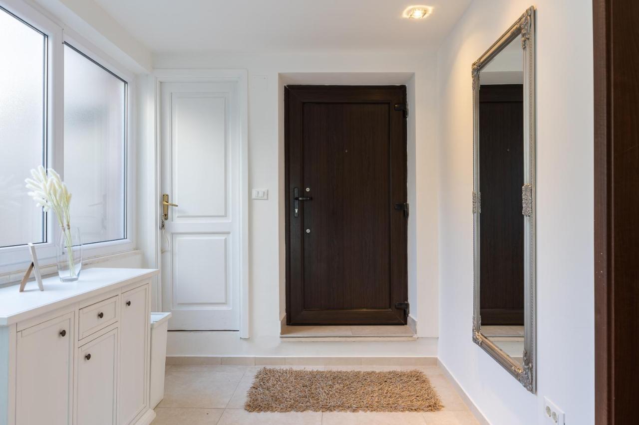 דירות דוברובניק O'Lord - Luxury Sea View Apt Near Old Town מראה חיצוני תמונה